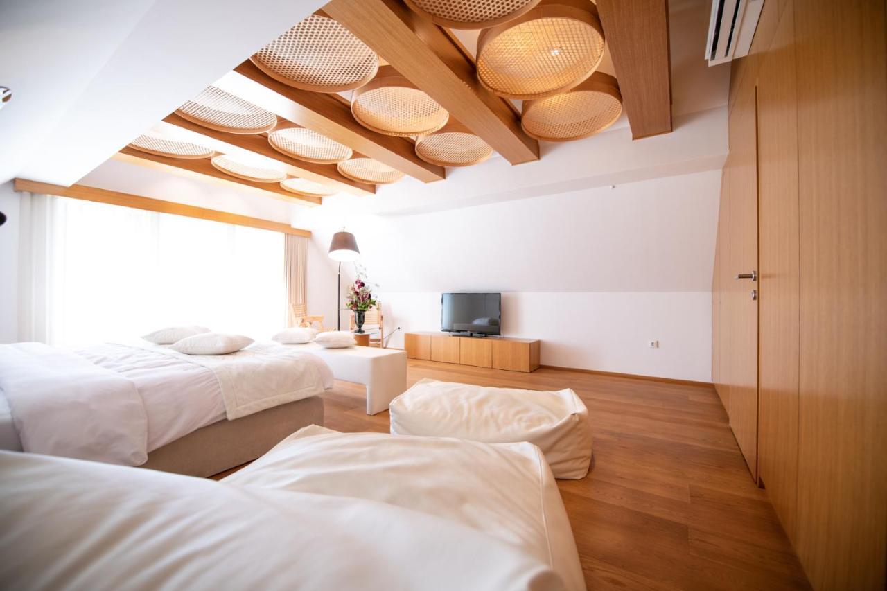 Hotel Skrabceva Domacija à Ribnica Extérieur photo